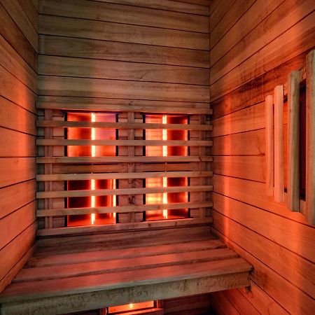 Charming Holiday Home In Durbuy With Sauna Barvaux Exteriér fotografie